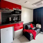 Cap Red